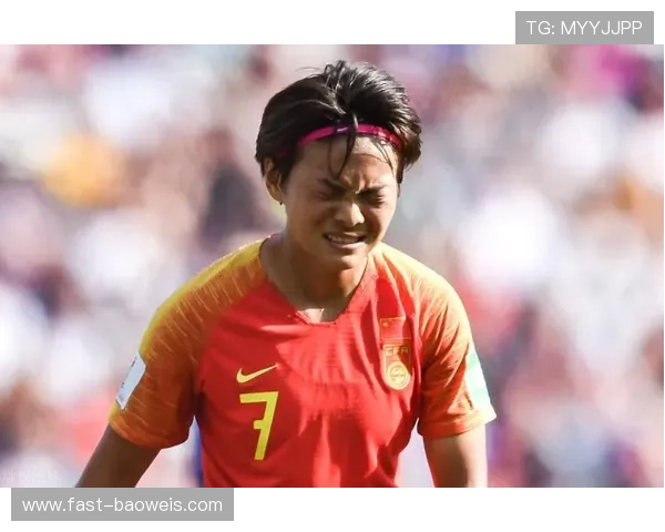 中国女足球星王霜：从青涩少女到世界舞台的璀璨之星