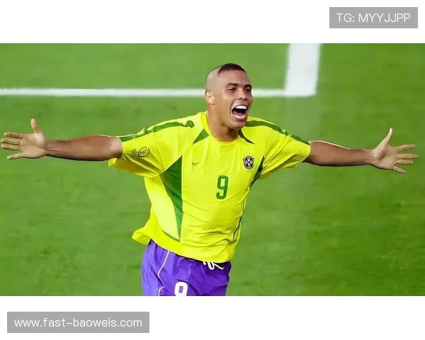 从贫民窟到绿茵场的足球传奇盘点那些崭露头角的平民窟足球明星