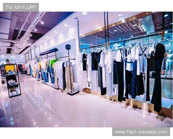 坎肩引领新潮流 足球明星个性化搭配成时尚新趋势