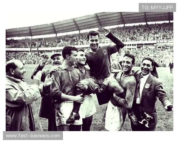 法国足球历史十大巨星盘点他们的辉煌成就与传奇时刻